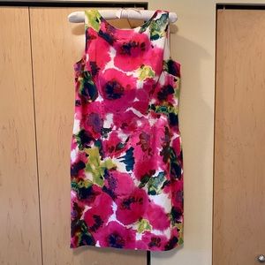 🌸 Ann Taylor floral sheath dress - size 6